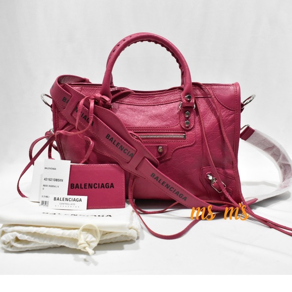 balenciaga classic city logo strap